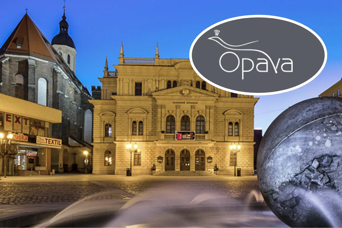 Opava mění tvář. Město se po dvaceti letech loučí s pávem a hledá nové logo