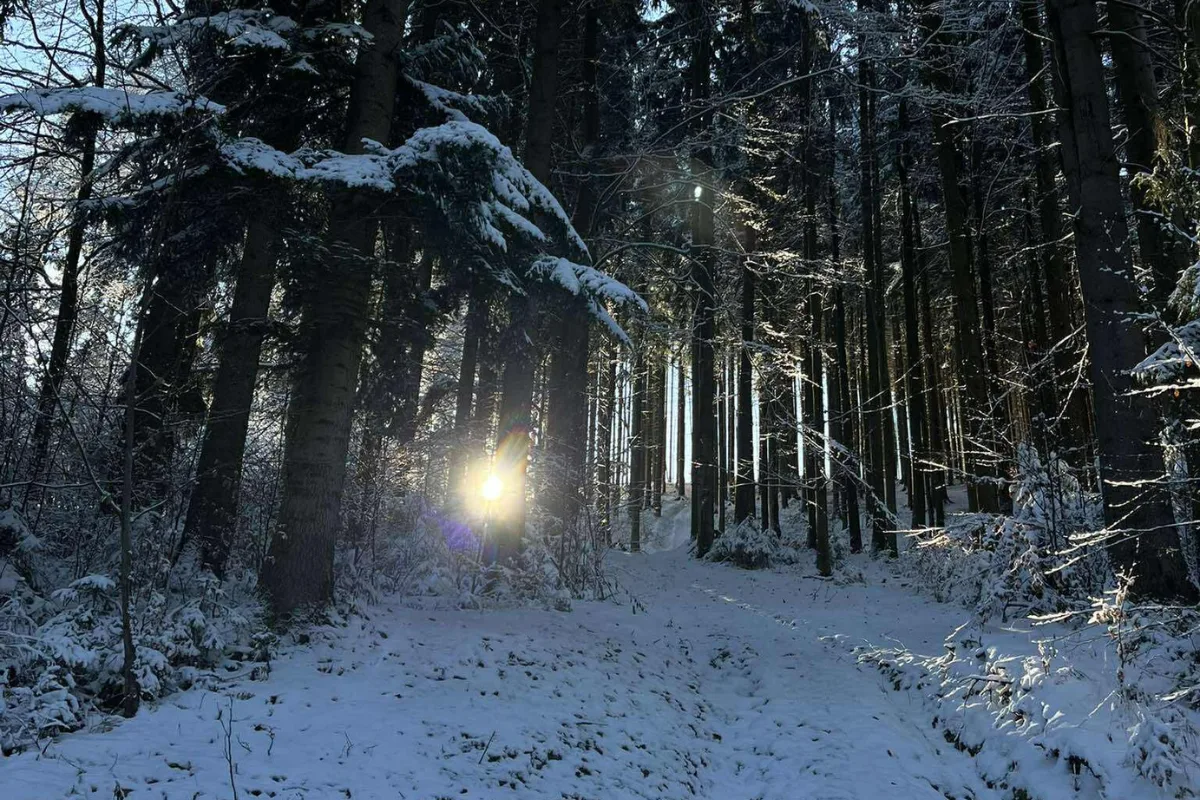 V Beskydech se lyžuje jen na Bílé, ani tam ale sjezdovky nejsou v ideálním stavu