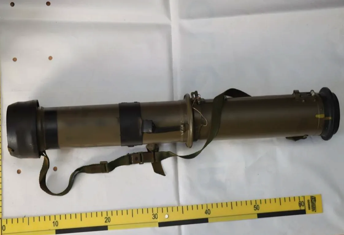 Perkusní revolver, jednoranová puška. V Moravskoslezském kraji začala zbraňové amnestie