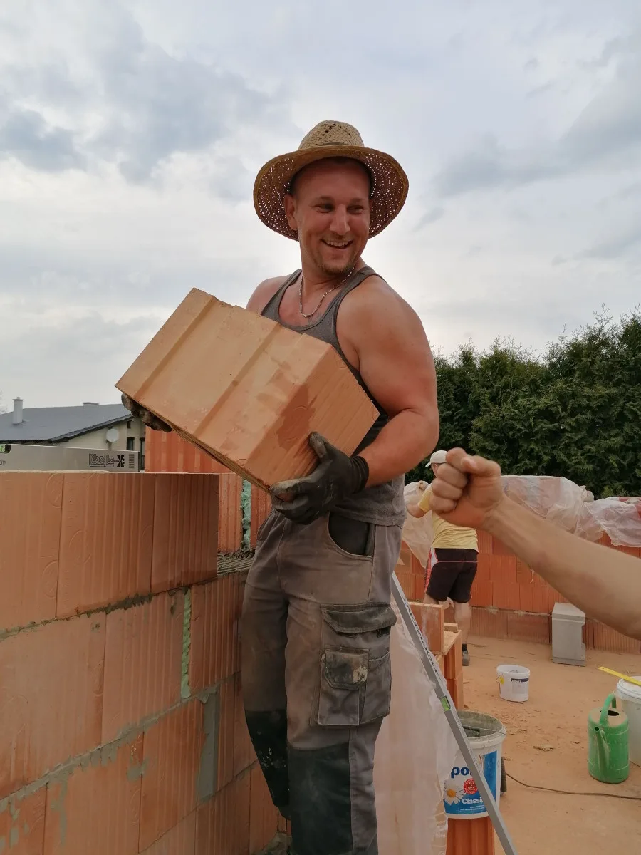 Nechci, aby si mě syn pamatoval jako nemocného. Petr shání peníze na nákladnou operaci