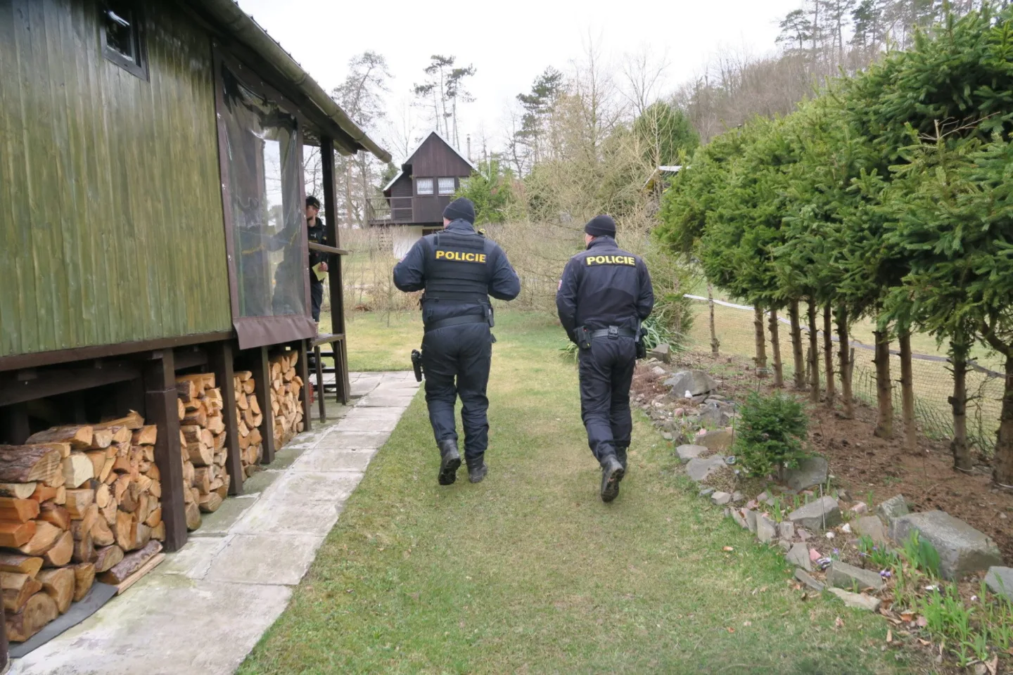 Policie vyrazila do chatových oblastí. Jarní sezona láká zloděje