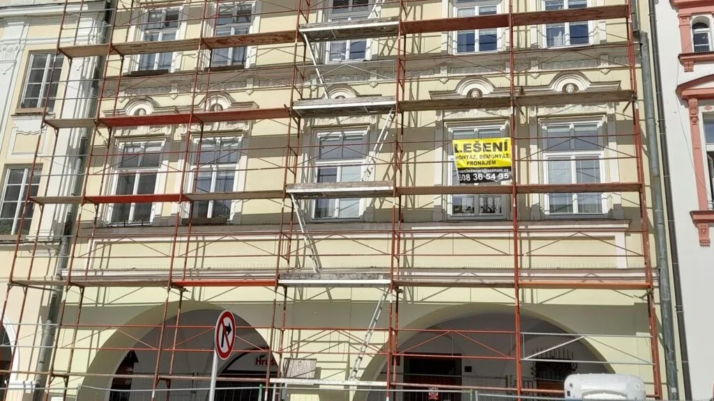 Nový Jičín opravuje tři měšťanské domy v městské památkové rezervaci. Investice je 17 milionů