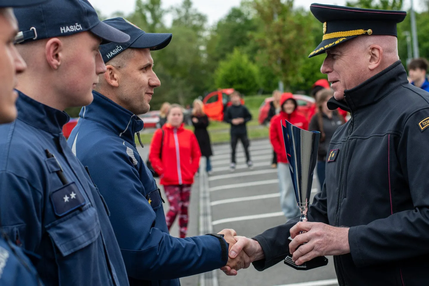 Hasiči v Ostravě předvedli boj s časem. Soutěž ve vyprošťování simulovala vážné nehody