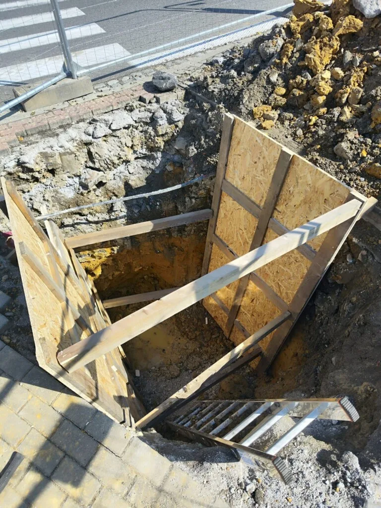 Rekonstrukce semaforů na frekventované křižovatce ve Frýdku-Místku míří do finále