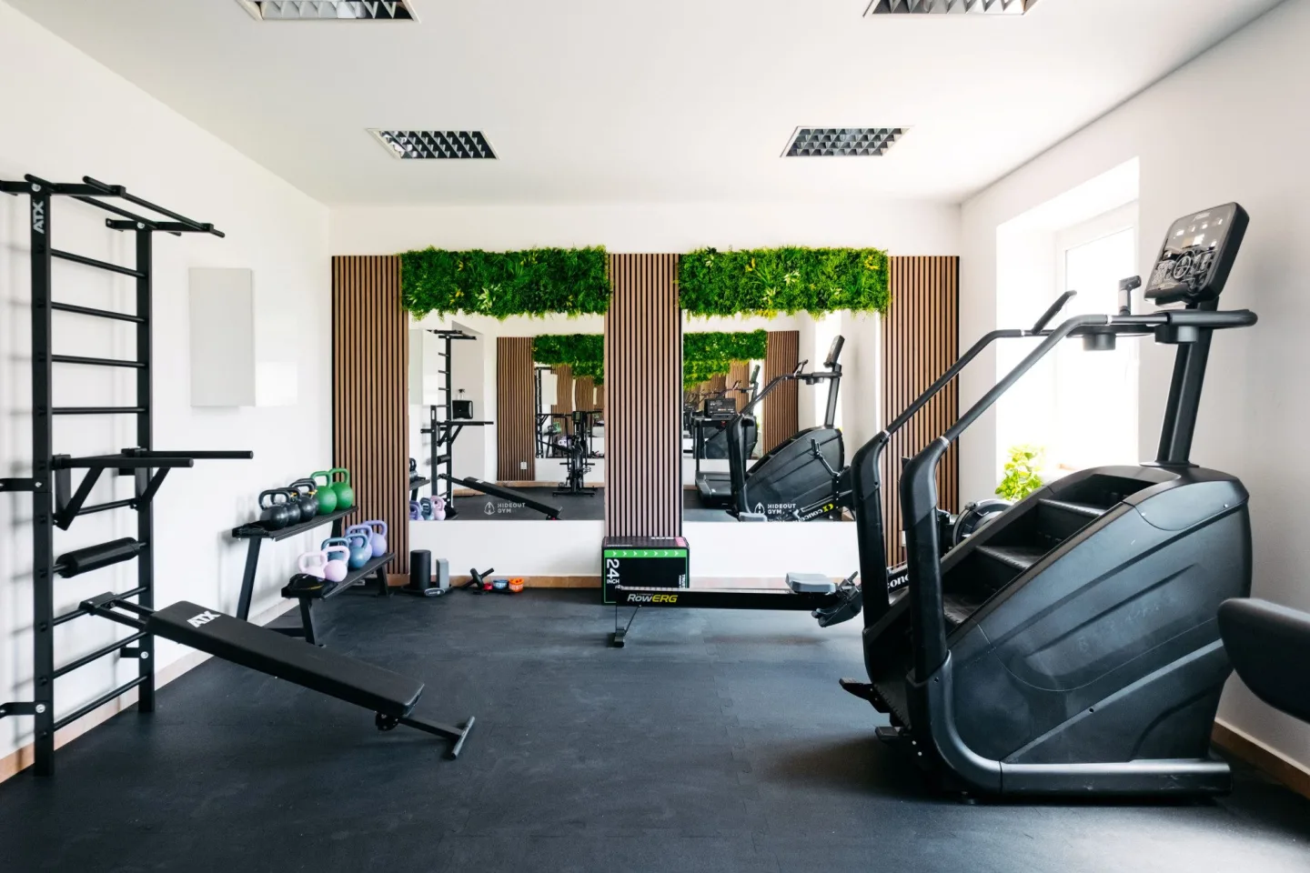 V Ostravě otevřelo nové privátní fitko Hideout
