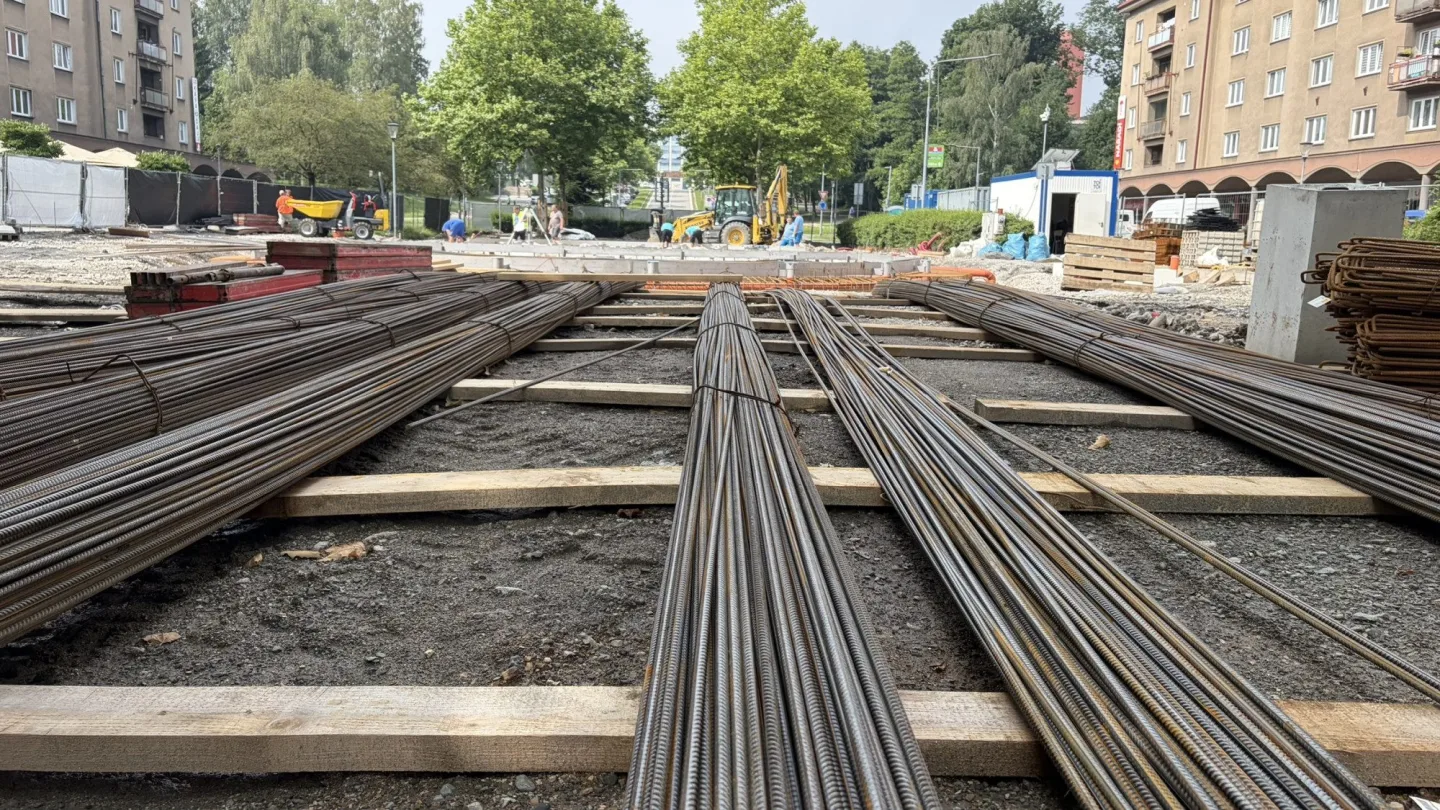 Proměna třineckého náměstí pokračuje. Rýsuje se nový vodní prvek