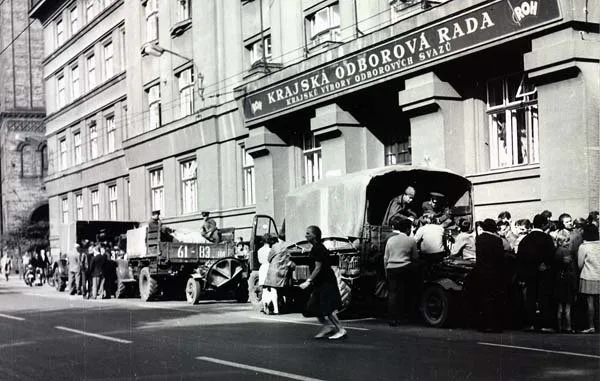Před 58 lety začala sovětská okupace. Do Ostravy dorazily tanky ve dvě v noci