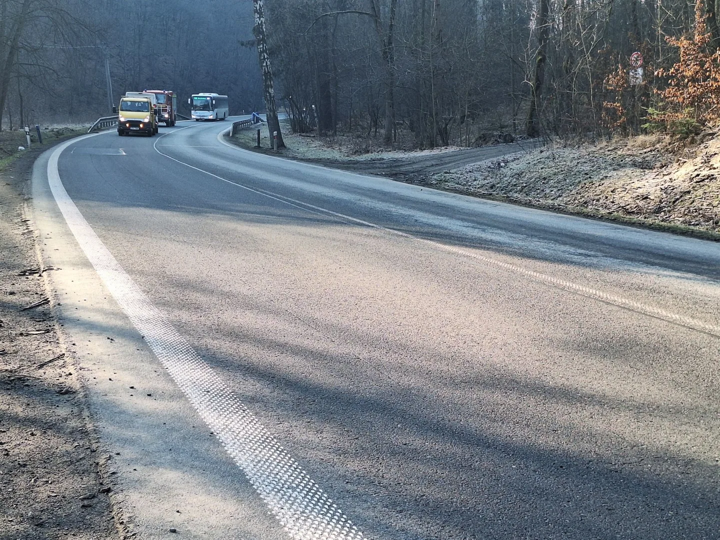 Silnice u Hradce nad Moravicí bude až do října částečně uzavřená, začínají opravy