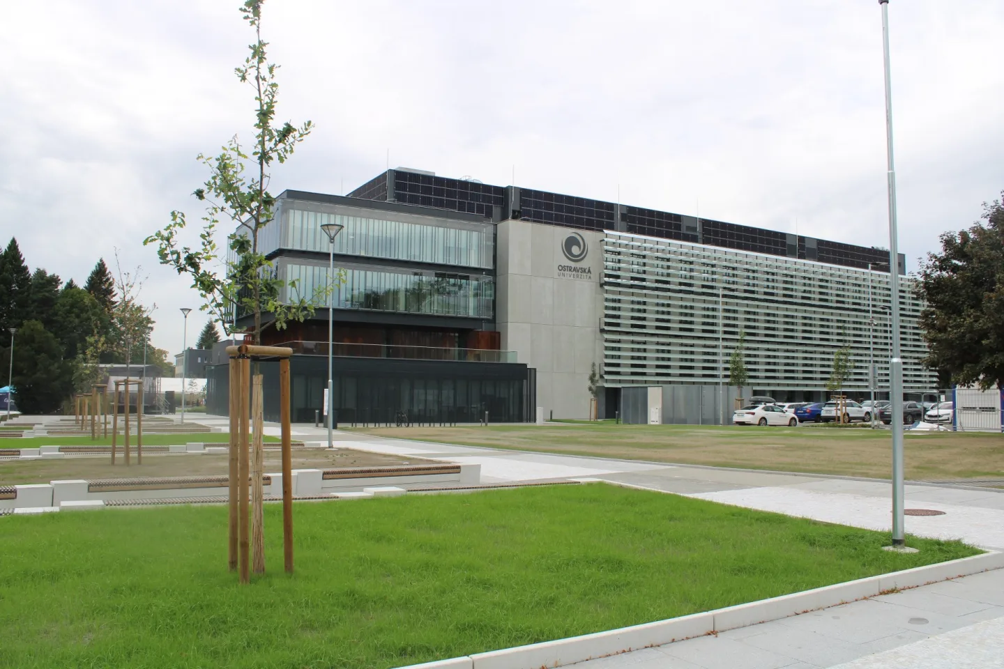 Nový domov ostravské vědy je otevřen. Centrum LERCO vyšlo univerzitu na miliardu