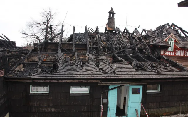 Před 10 lety vyhořela chata Libušín, horská perla od Dušana Jurkoviče.