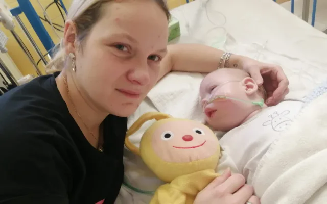 Syn má poškozený mozek a nedožije se rána, řekli Tereze po porodu. Míša teď oslaví tři roky a mamince dává velkou sílu