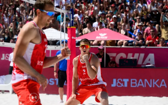 J&T Banka Ostrava Beach Pro: Mistři světa a skandinávské hvězdy na jednom kurtu