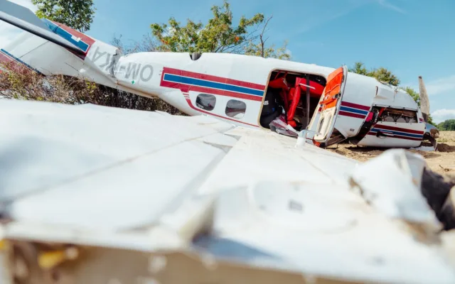 V Bartošovicích na Novojičínsku havarovalo malé letadlo, pilot se lehce zranil