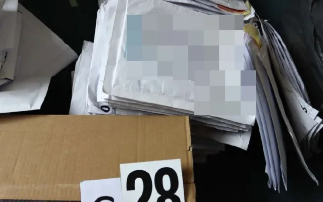 Policie obvinila z podvodu dva muže, kteří falešnou sbírkou vylákali sedm milionů