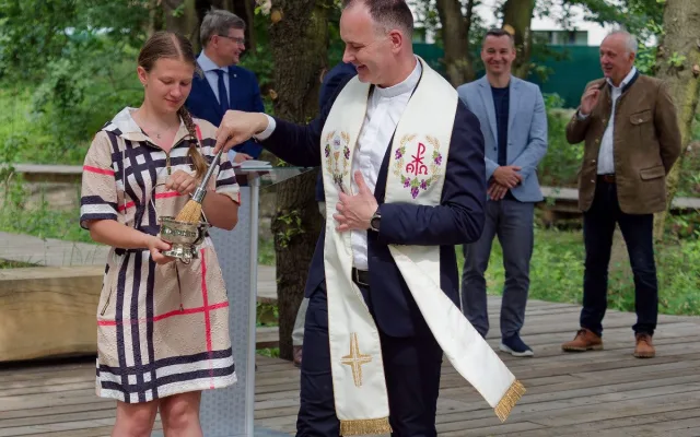 FOTO: Relax v Ostravě i pro děti. Podívejte se na nové místo s mokřady a tůněmi
