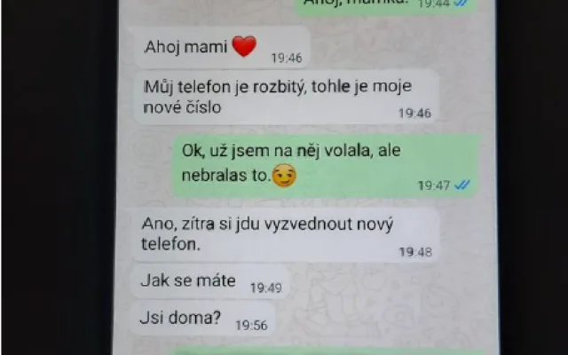 Podvodníci se vydávají za děti a okrádají důvěřivé. Policie eviduje desítky případů