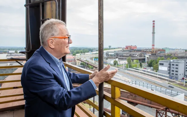 Na schodišti slávy v Ostravě přibyla hvězda hudebního skladatele Petra Kotíka