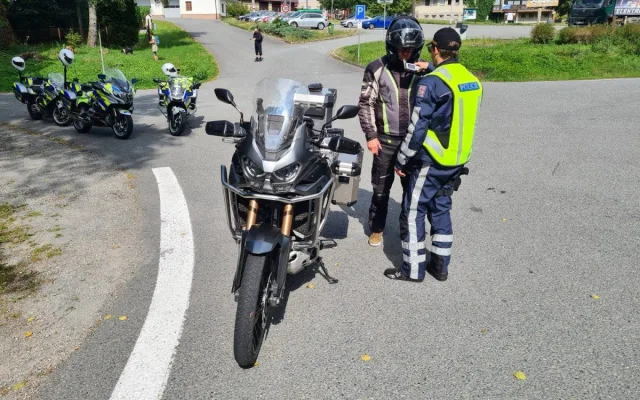 Rychlá jízda nebo alkohol za volantem. Policie kontrolovala řidiče v kraji