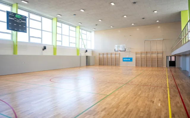 FOTO: V ostravském Pustkovci otevřela zrekonstruovaná sportovní hala. Foto: Lukáš Kaboň