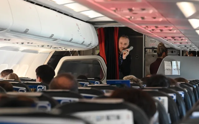 Rudá křídla přistála v Budějcích. Nový dopravce představil své plány na jihu Čech