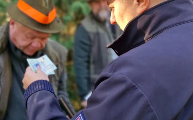 K myslivcům na honu v Sudicích se připojila i policie. Nezjistila žádné pochybení