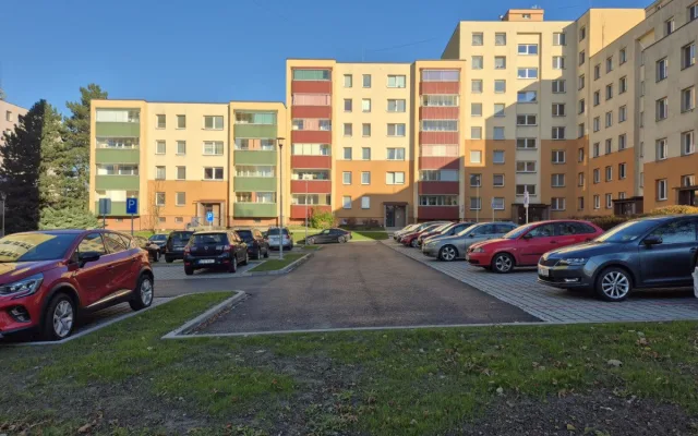 V Orlové dokončili opravu parkoviště, stavbu cyklostezky i modernizaci Kulturního domu