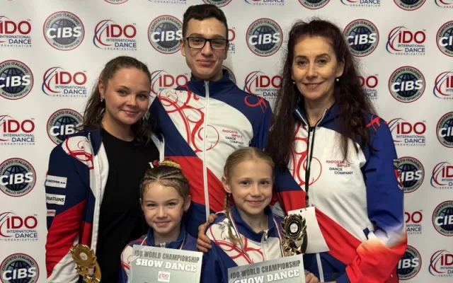 Stříbro, bronz a Top 10. Bohumínští tanečníci ovládli světový šampionát v Itálii