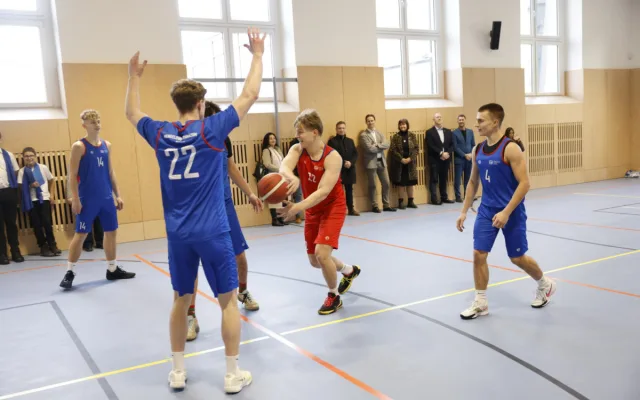 Tělocvična z roku 1899 prošla opravou, teď už znovu slouží studentům i veřejnosti