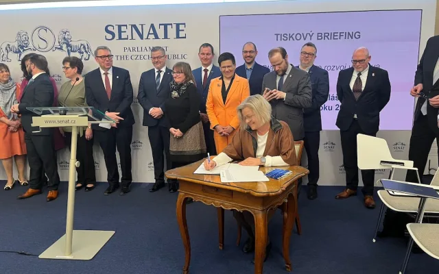 V Senátu odstartoval jubilejní ročník soutěže Vesnice roku