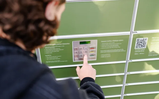 Balíčky z e-shopů i o víkendu: sobotní doručení zůstává v Ostravě natrvalo