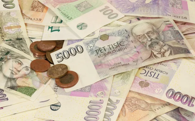 Známost z internetové seznamky stála muže skoro milion. Podvodníci mají nový trik