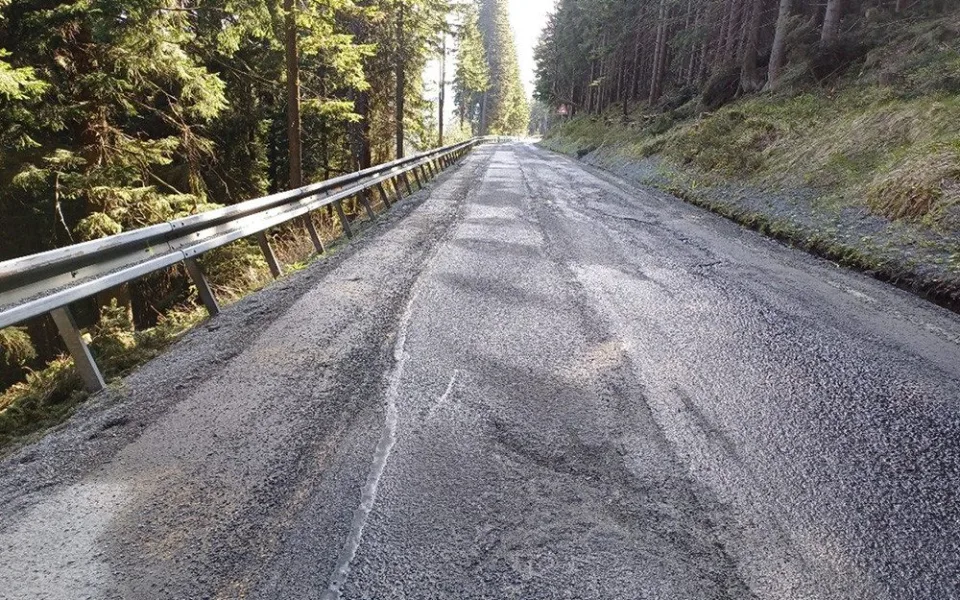 Silniční trasu mezi Hvězdou a Ovčárnou čeká čtyřměsíční modernizace