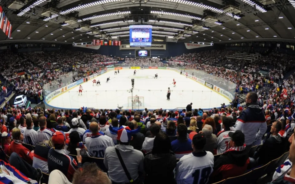 Ostrava se loučí s hokejovým šampionátem, úspěšnou štafetu přebírá Praha.