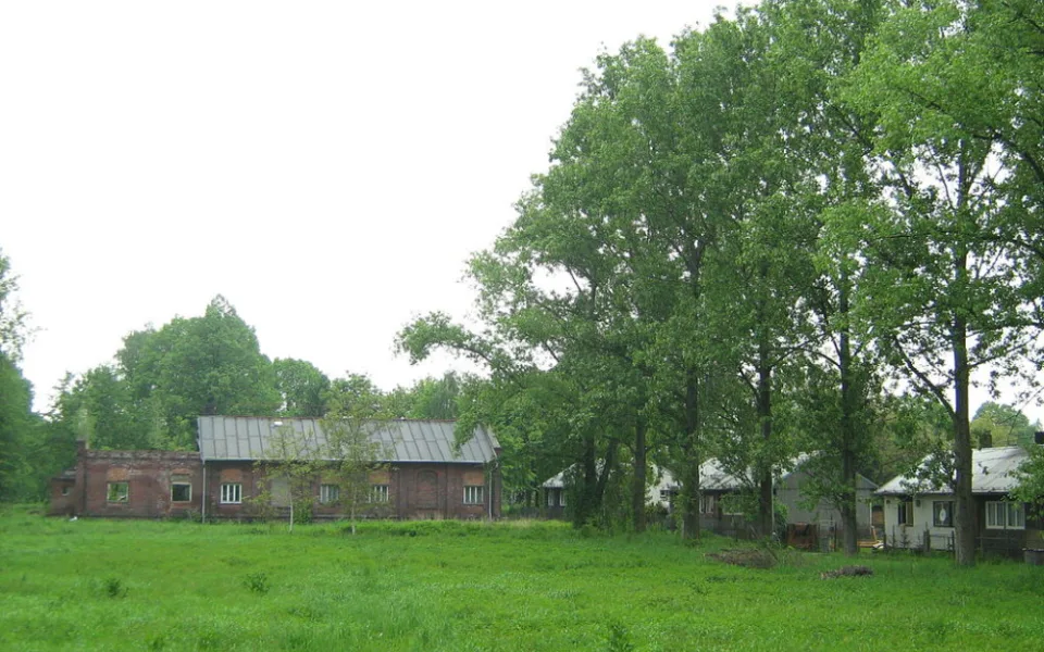 Lidé z ostravské Bedřišky znovu bojují o záchranu svého bydlení. Radnice je chce vystěhovat, místní pryč nechtějí