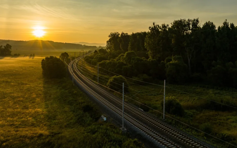 Do Polska rychleji a bezpečněji. Správa železnic otevřela modernizovaný úsek železnice na Karvinsku