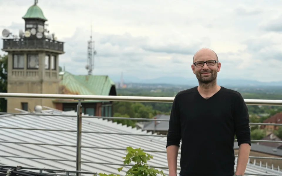 Přechod na zelené energie a chudoba. Vědci z Ostravské univerzity spustí nebývalý výzkum