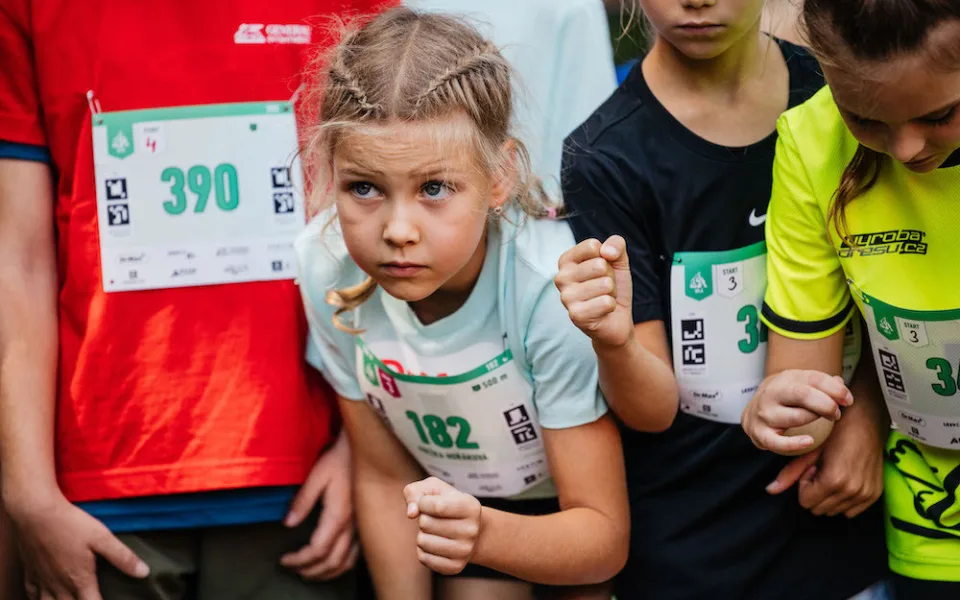 Běhej lesy Bílá: Zažij běžeckou výzvu s božími výhledy