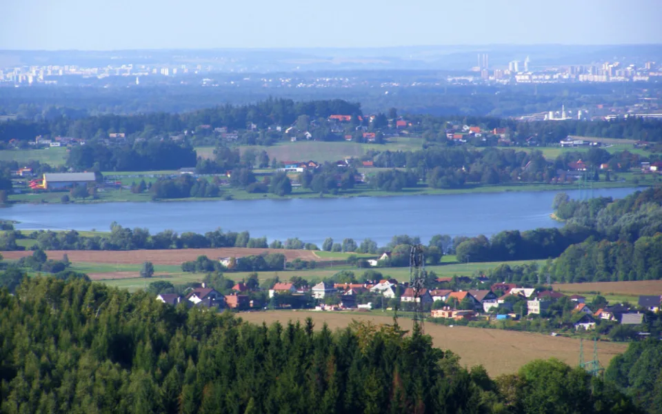 V Olešné na Frýdecko-Místecku se lidé v nejbližší době nevykoupou. Hygienici to zakázali kvůli sinicím