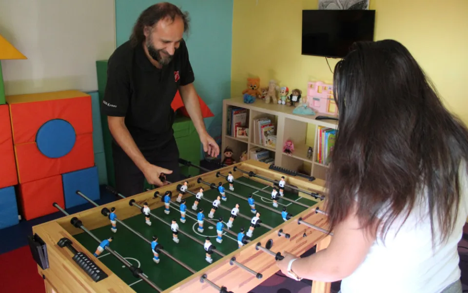I děti z nízkopříjmových rodin si zaslouží léto plné zábavy. Sociální pracovnici z Krnova je proto berou na výlety