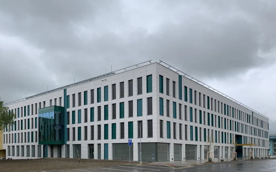 Technická univerzita v Ostravě otevřela novou Ekonomickou fakultu. Výstavba stála téměř miliardu korun