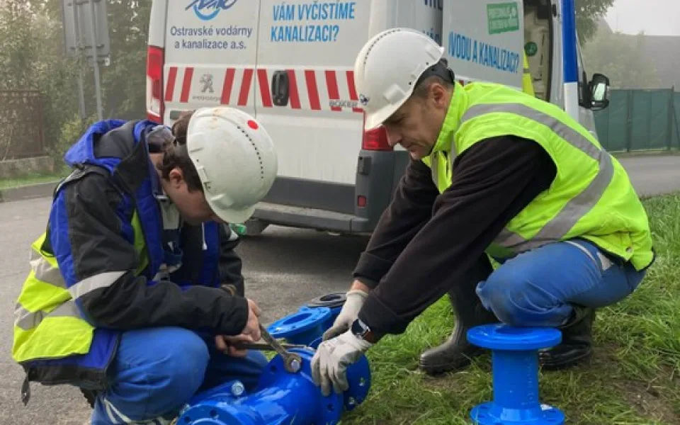 Nezatěžujte kanalizaci nevhodným odpadem, prosí Ostravany město i zástupci vodáren a kanalizací