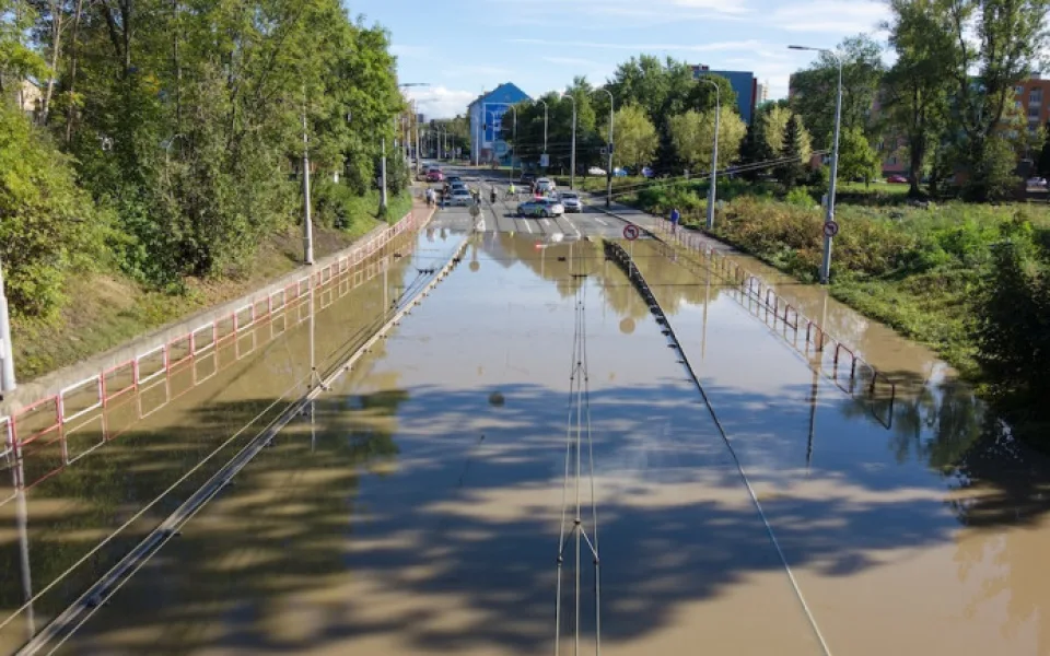 Stát nezvládl přípravu na povodně, míní představitelé Opavy a Krnova. Na stole leží i možná žaloba