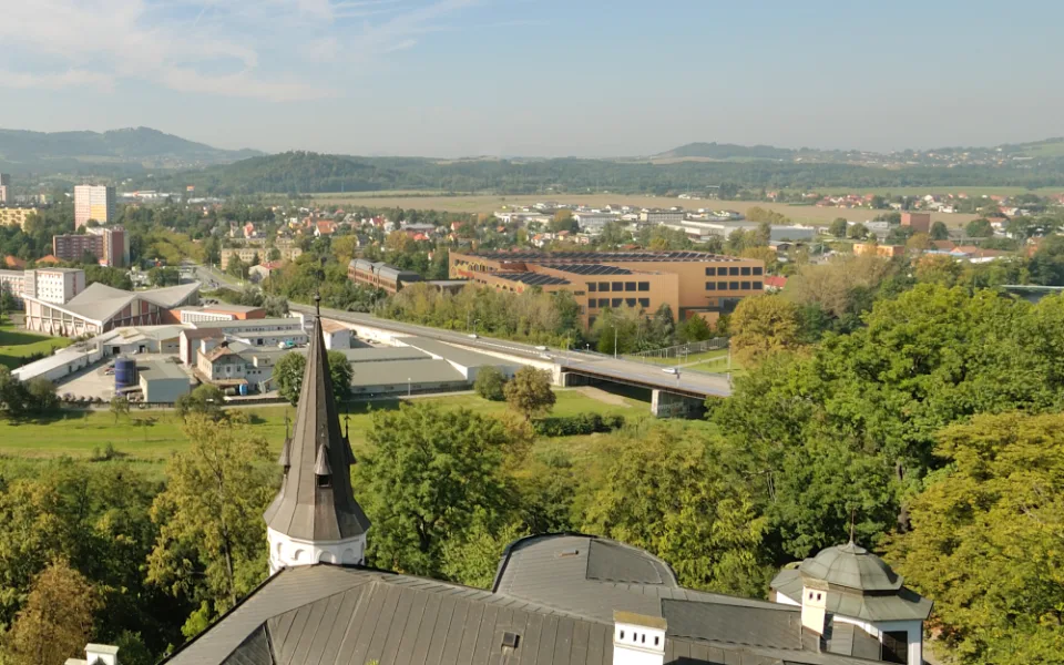 Vedení Frýdku-Místku vyvrací obavy obyvatel. Nová budova Marlenky zapadne do městského panoramatu.