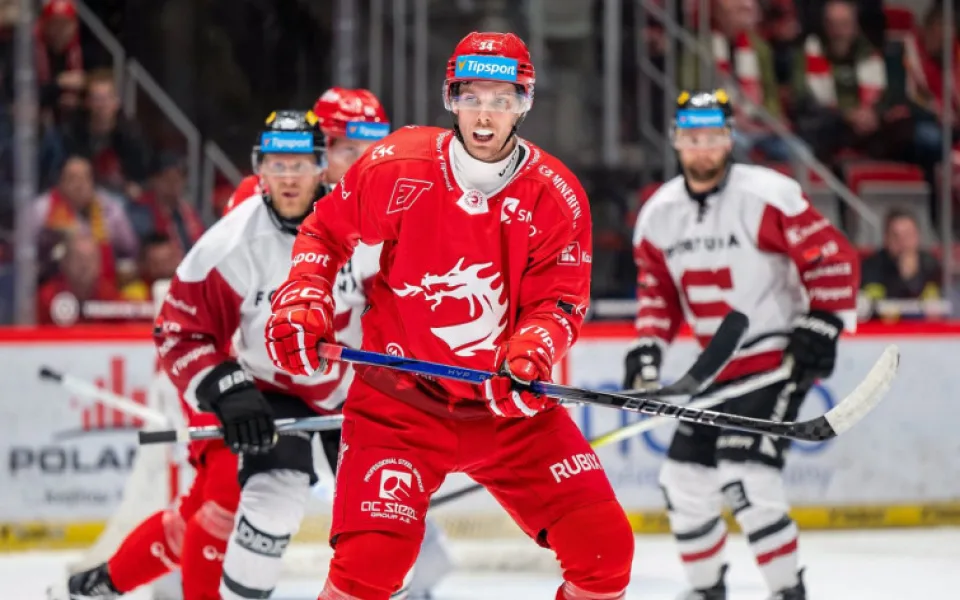 Hokejisté Třince udolali Spartu 2:1 a utnuli sérii porážek.