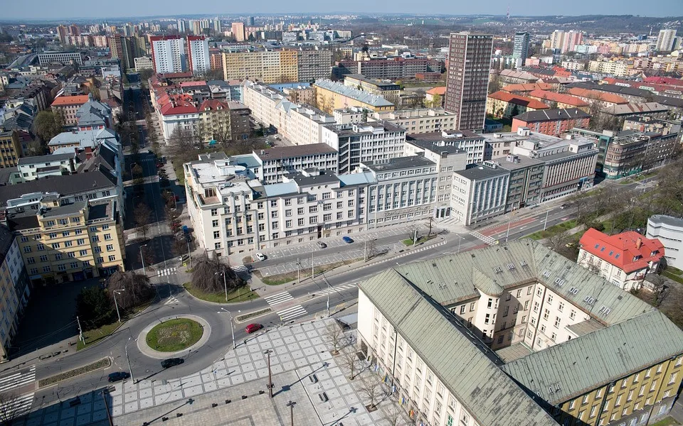 Ostravští zastupitelé rozhodli o rozpočtu na příští rok. Peněž bude méně než letos, třetinu město investuje
