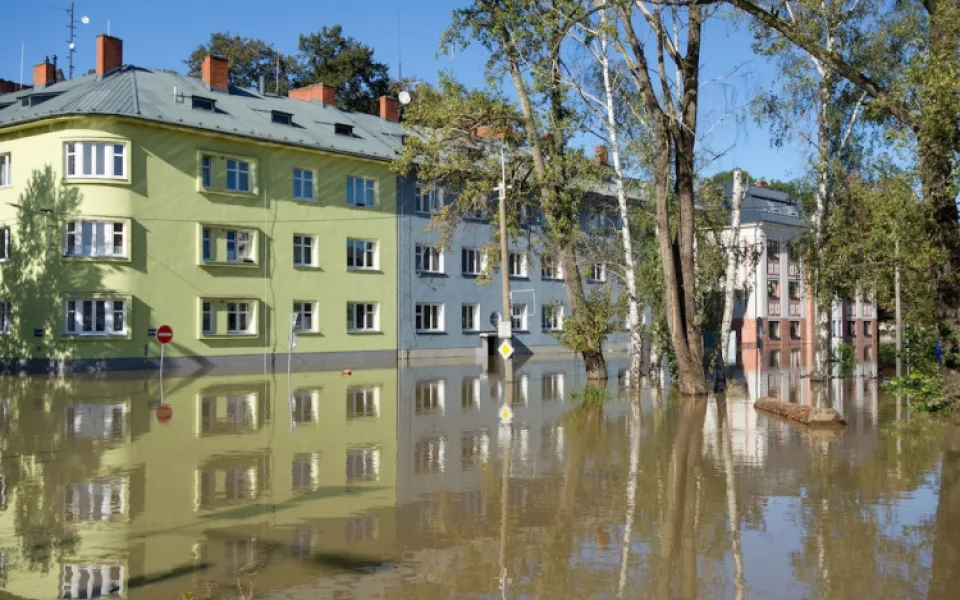 Severní Morava i Haná dostanou od vlády pozemky pro lidi, jejichž domovy smetla velká voda