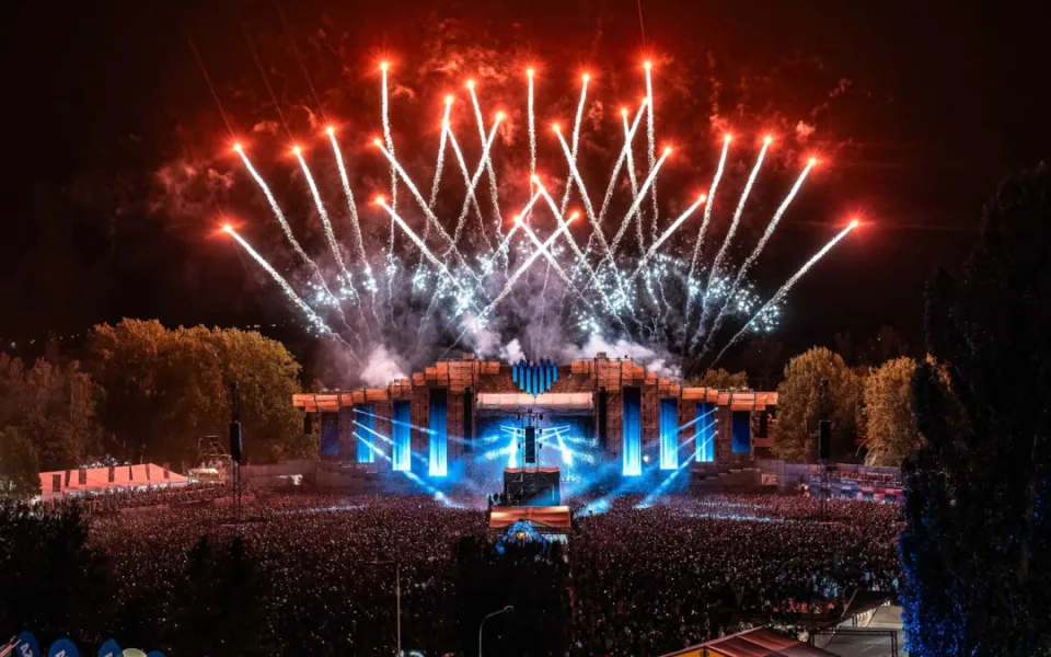 Proměna areálu, stálice i nové hvězdy. Beats for Love lákají fanoušky na show, která nebude mít obdoby