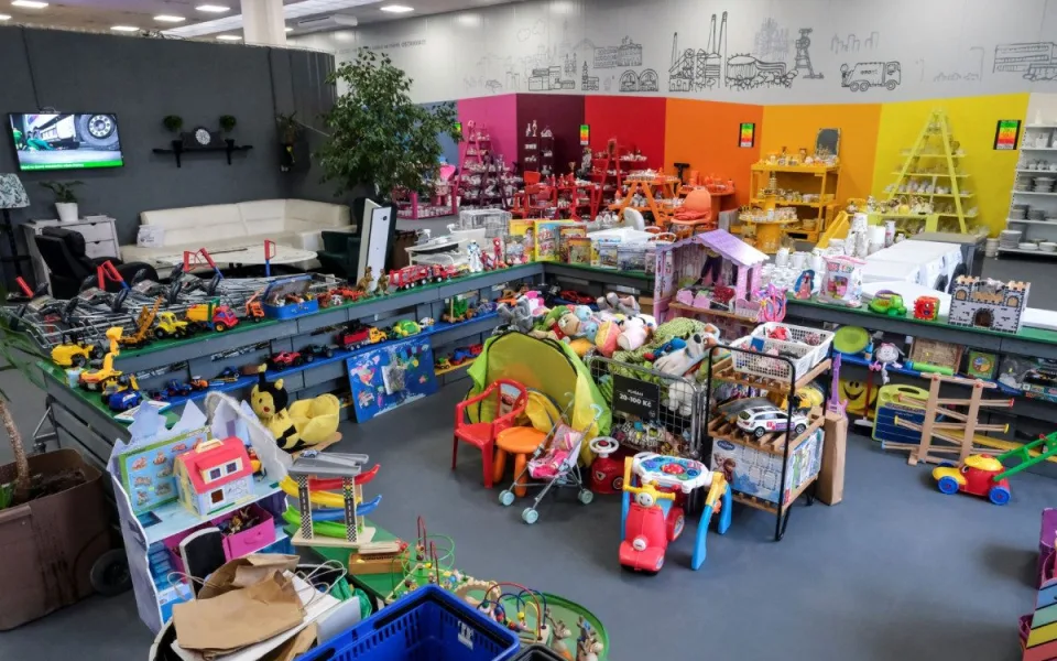Ostravské reuse centrum po povodni znovu funguje. Prodává předměty, které by jinak skončily na skládce