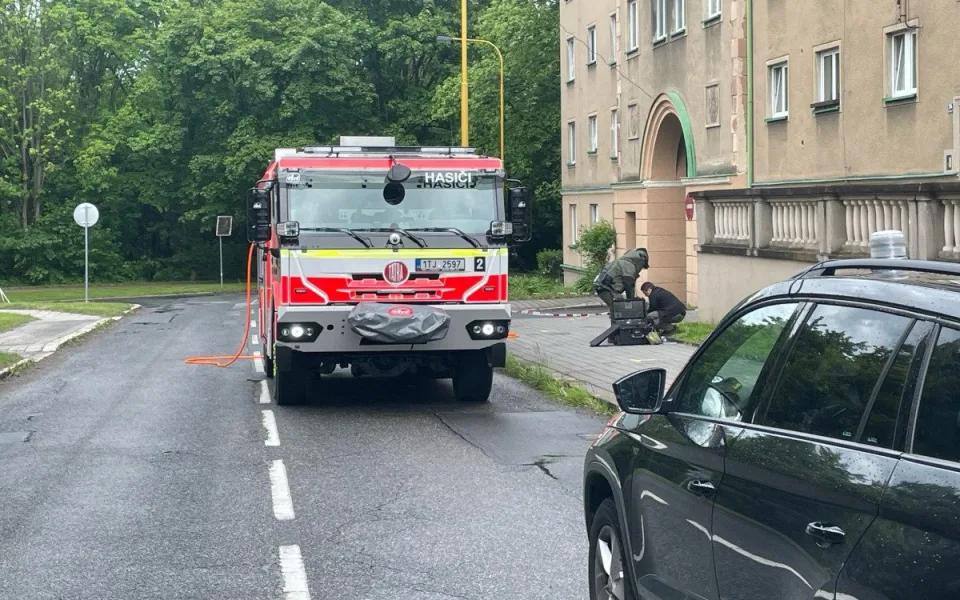 Kvůli podezřelému zavazadlu evakuovala policie v Havířově desítky lidí