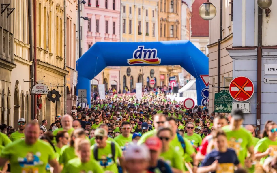 V sobotu poznají běžci krásy Olomouce při tradičním půlmaratonu